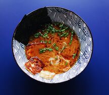 Мисо-суп с жареным халуми