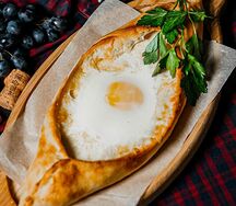 Хачапури по-аджарски