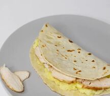 Кыстыбый с картофелем и с кусочками копченой курицы