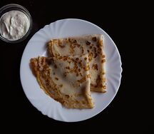 Блинчики со сметаной