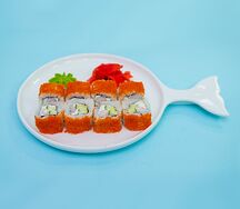 Ролл с тигровой креветкой