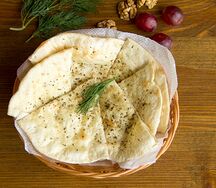 Фокачча с сыром и травами