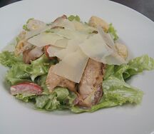 Цезарь с курицей