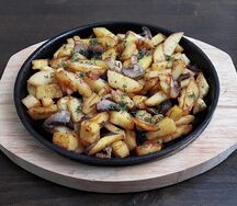 Картофель жареный с грибами