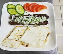 Люля-кебаб на лаваше