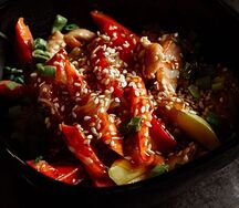 Салат с фунчозой