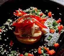 Брускетта с копченой курицей