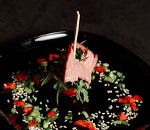 Канапе говядина-руккола