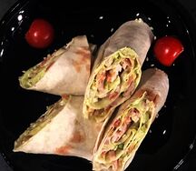 Рулетики из лаваша с ветчиной