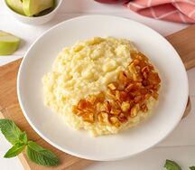Каша на кокосовом молоке с яблоками