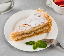 Пирог ленивый с яблоками