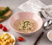 Бульон с курицей и вермишелью