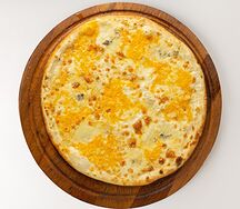 Пицца Четыре сыра тонком тесте 40см