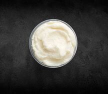 Мацони с чесноком