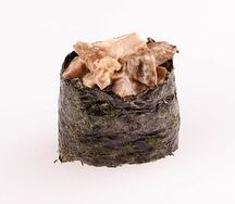 Гункан-суши с угрем