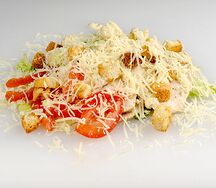 Салат Цезарь с курицей
