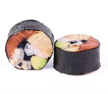 Сашими ролл с японским омлетом