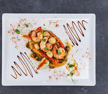 Палтус с гребешками и мидиями