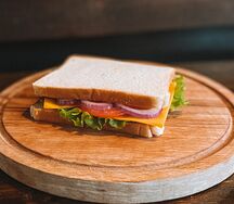 Сэндвич с сыром средний