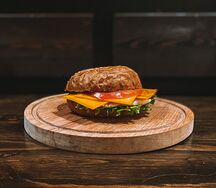 Чикенчиз бургер