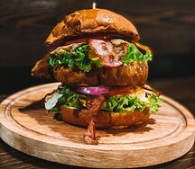 Мега-бургер