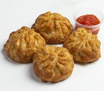 Жареные манты c курицей и картофелем