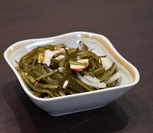 Салат из морской капусты