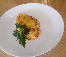 Куриное филе с ананасом
