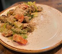 Теплый салат с грибами