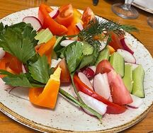 Букет из свежих овощей