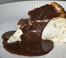 Сан Себастьян с шоколадным ганашем