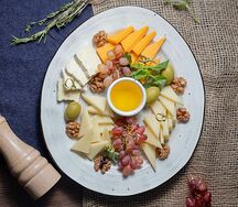 Сырное ассорти 4 вида
