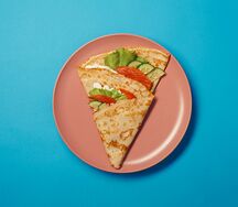 Блин с форелью и сливочным сыром