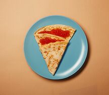 Блин с красной икрой