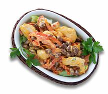 Теплый салат с курицей