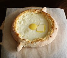Хачапури по-аджарски