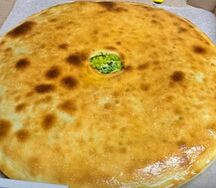 Осетинский пирог с сыром и шпинатом