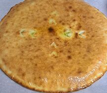 Осетинский пирог с сыром и зеленью