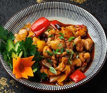 Курица по-сычуански (острая)