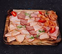 Мясная тарелка