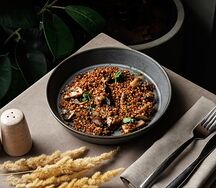 Гречка с грибами и жареным луком