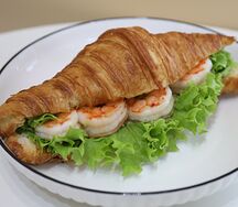 Сэндвич с креветкой 