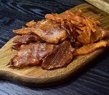 Куриные чипсы с паприкой