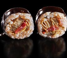 Кимпаб с маринованными овощами Кукси Чуми