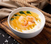 Тыквенный крем-суп BBQ с креветками