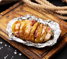 Картофель со свининой