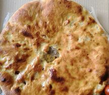 Пирог осетинский с сыром, говядиной и грибами