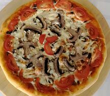 Пицца с грибами