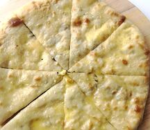 Пирог осетинский с курицей, картошкой и тмином