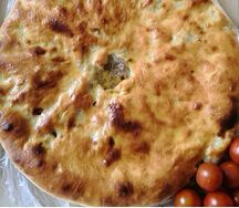 Пирог осетинский с сыром, свининой и грибами